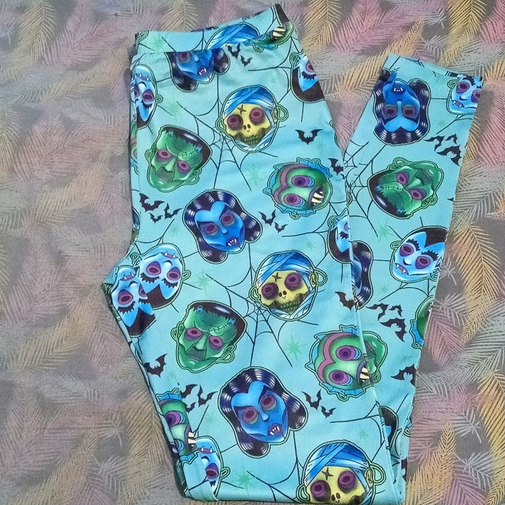 Sourpuss spooky masks leggings